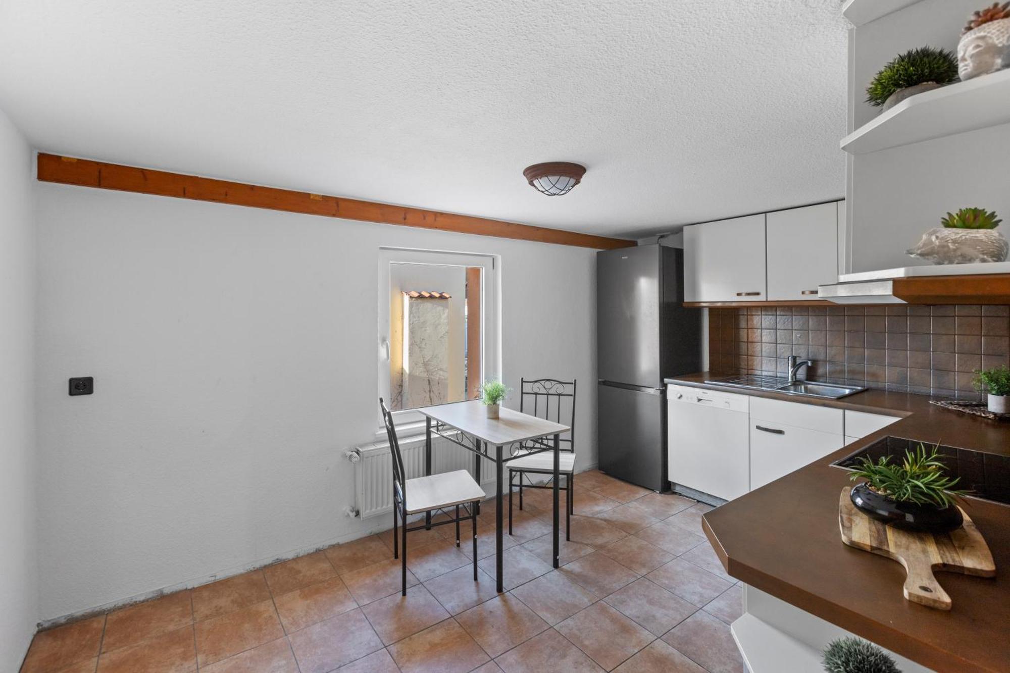 Sabina Monteurwohnung I 75 Zoll Tv I Kueche I Bad I Backofen I Trebbin Exterior photo